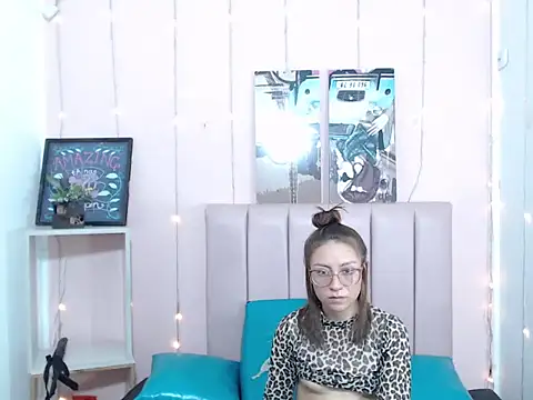 Snapshot of casandraroberthrs707 chatting on February 26, 2026, 8:09 pm casandraroberthrs707 online show from February 26, 2026, 8:09 pm