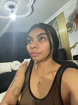 Snapshot of eimmy__skinny chatting on May 15, 2026, 11:47 pm eimmy skinny online show from May 15, 2026, 11:47 pm