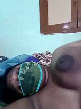 tamilkaviya431 online show from April 16, 2026, 10:05 am