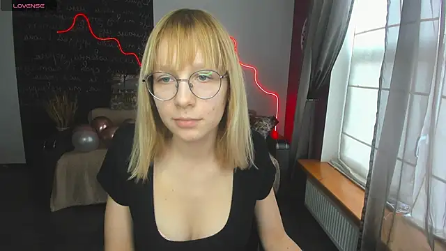 CandicaHoney online show from February 23, 2026, 12:39 pm