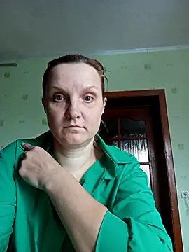 SusanGold9211 online show from February 26, 2026, 7:52 am