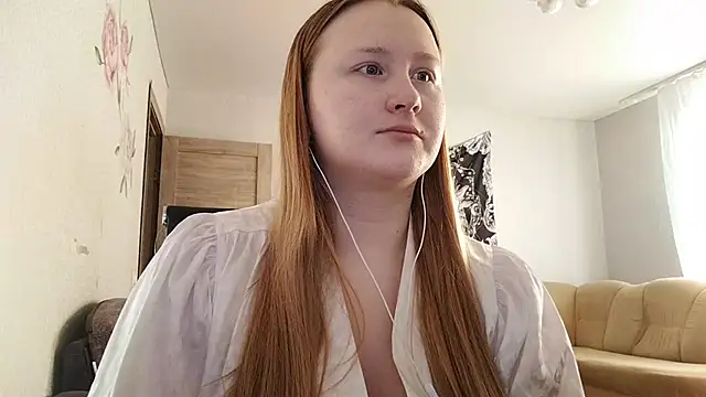 AnikaLipps online show from March 4, 2026, 2:47 pm