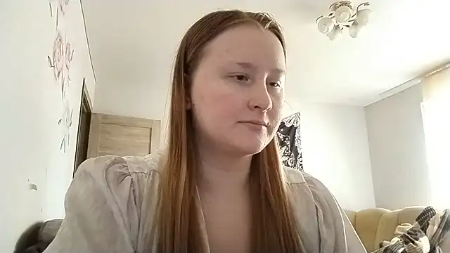 AnikaLipps online show from June 2, 2026, 2:39 pm