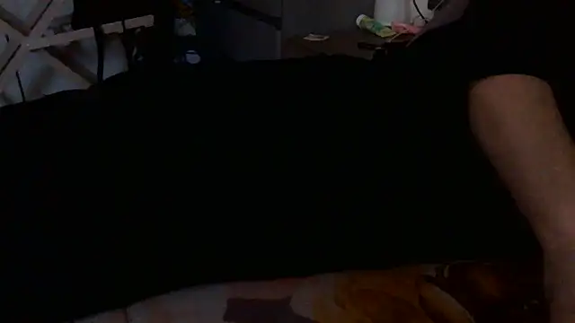 luanahot1 online show from April 4, 2026, 2:01 pm