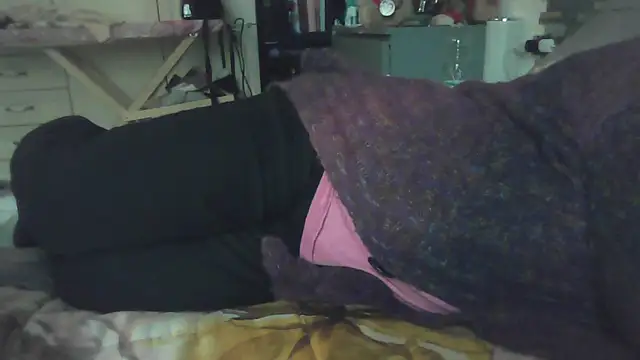 Snapshot of luanahot1 chatting on February 24, 2026, 1:34 pm luanahot1 online show from February 24, 2026, 1:34 pm