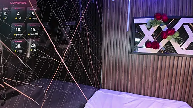 Snapshot of CamilaParisi chatting on February 25, 2026, 11:43 am CamilaParisi online show from February 25, 2026, 11:43 am