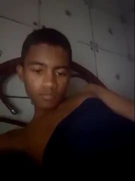 Snapshot of jujubinha1028 chatting on February 18, 2026, 2:31 am jujubinha1028 online show from February 18, 2026, 2:31 am