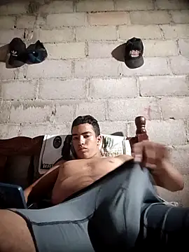 Snapshot of Big-DickHot chatting on March 9, 2026, 5:44 am Big-DickHot online show from March 9, 2026, 5:44 am