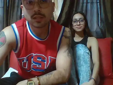 Snapshot of Karamel444 chatting on February 18, 2026, 12:19 am Karamel444 online show from February 18, 2026, 12:19 am