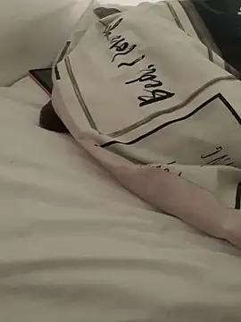 Snapshot of UncasingScrap chatting on February 14, 2026, 1:44 pm UncasingScrap online show from February 14, 2026, 1:44 pm