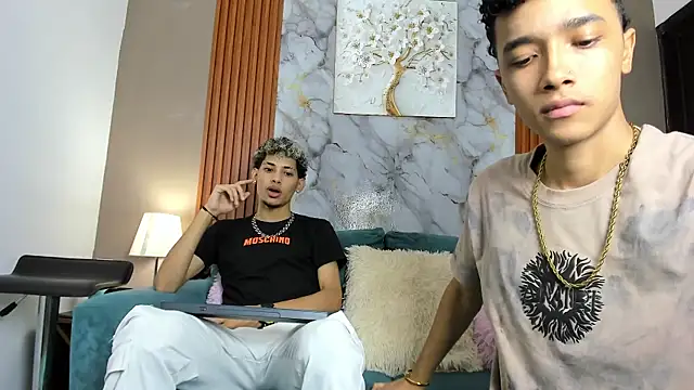 Snapshot of YOUNG_BOYS_HELL chatting on February 28, 2026, 1:16 am YOUNG BOYS HELL online show from February 28, 2026, 1:16 am