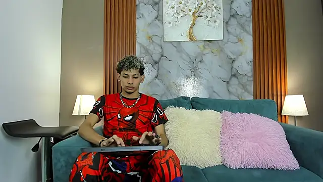 Snapshot of YOUNG_BOYS_HELL chatting on March 1, 2026, 1:16 am YOUNG BOYS HELL online show from March 1, 2026, 1:16 am