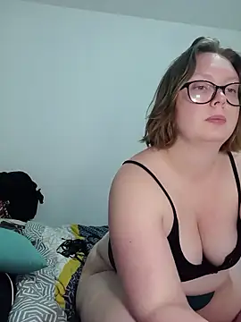 Snapshot of LittleMistys chatting on March 2, 2026, 9:55 pm LittleMistys online show from March 2, 2026, 9:55 pm