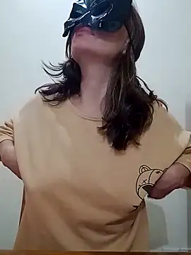 ninac4hot online show from March 25, 2026, 12:04 pm