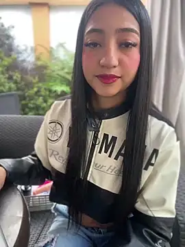 Daniela Pink online show from April 14, 2026, 11:04 am