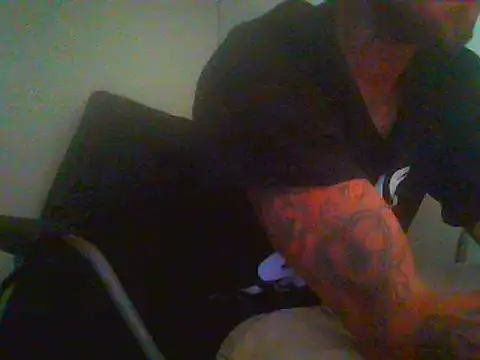 Snapshot of Whiskey615 chatting on July 7, 2026, 1:14 pm Whiskey615 online show from July 7, 2026, 1:14 pm