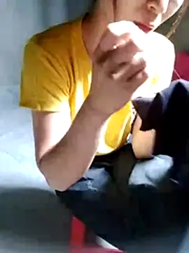 Thobaby112 online show from April 17, 2026, 9:45 am