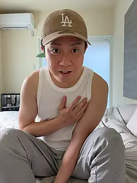 Snapshot of taiki2026 chatting on February 17, 2026, 12:19 am taiki2026 online show from February 17, 2026, 12:19 am