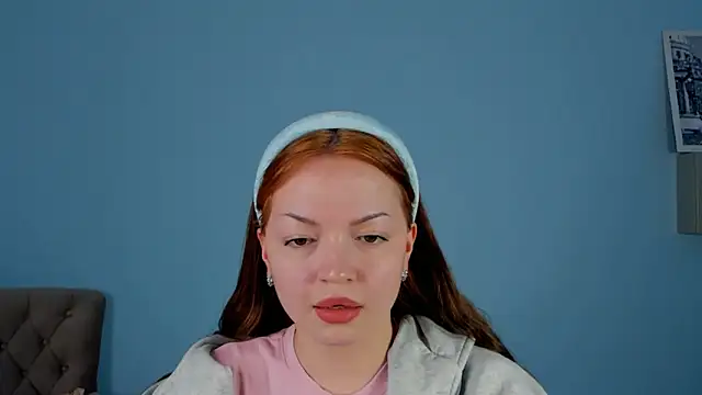 Snapshot of MarineGarriss chatting on February 16, 2026, 10:03 am MarineGarriss online show from February 16, 2026, 10:03 am