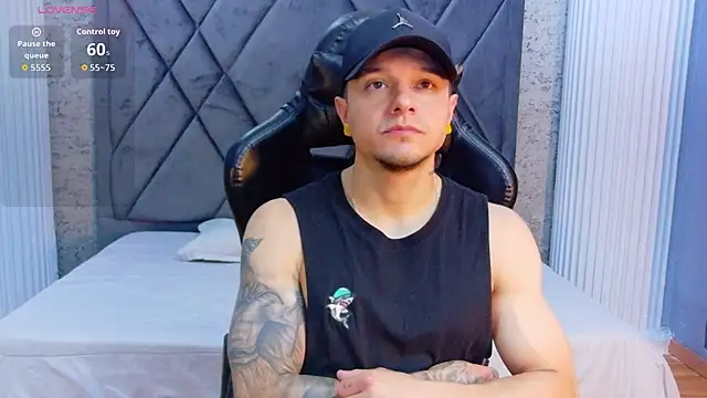 Snapshot of TYSONRICH1 chatting on March 2, 2026, 6:04 pm TYSONRICH1 online show from March 2, 2026, 6:04 pm