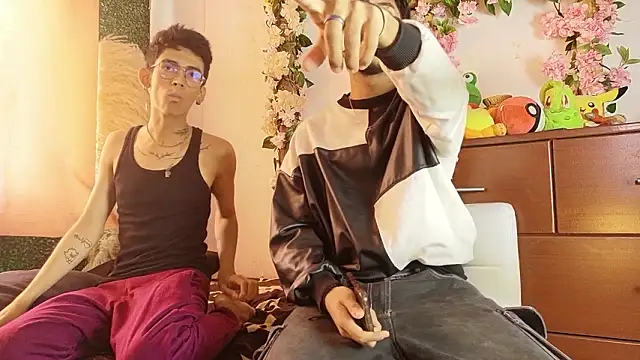 Snapshot of Ian_Hunter chatting on February 18, 2026, 1:29 pm Ian Hunter online show from February 18, 2026, 1:29 pm