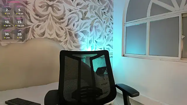 Snapshot of your_whore_Salome chatting on May 8, 2026, 7:50 pm your whore Salome online show from May 8, 2026, 7:50 pm