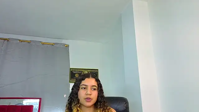 Snapshot of goodgirlxxl chatting on June 1, 2026, 1:06 am goodgirlxxl online show from June 1, 2026, 1:06 am