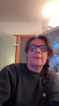 Snapshot of Dance_Lady chatting on March 29, 2026, 7:48 pm Dance Lady online show from March 29, 2026, 7:48 pm