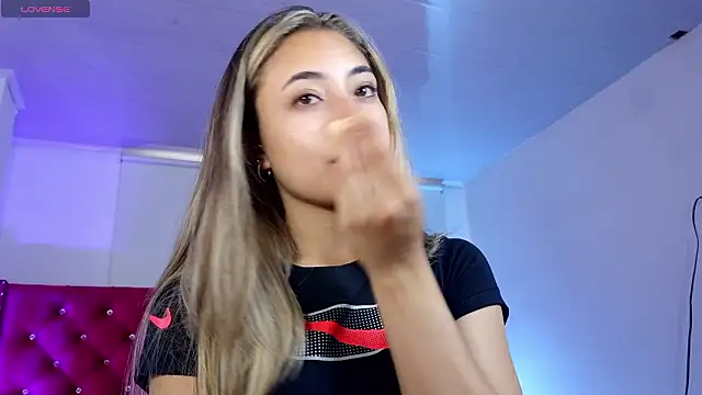 amy ker m online show from March 12, 2026, 9:41 pm