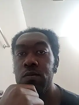 Snapshot of shellynpanda21 chatting on February 17, 2026, 11:40 am shellynpanda21 online show from February 17, 2026, 11:40 am