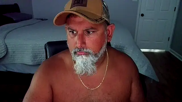 Snapshot of Brownmagic48 chatting on July 6, 2026, 3:14 pm Brownmagic48 online show from July 6, 2026, 3:14 pm