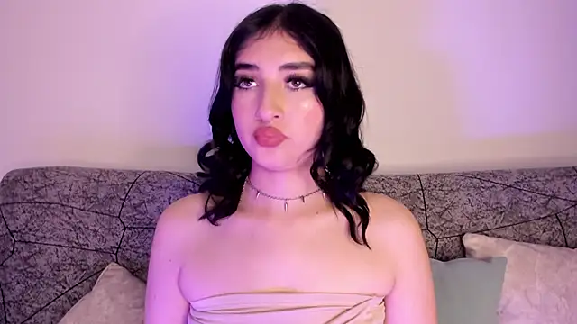 Kattengel  online show from April 13, 2026, 11:53 pm