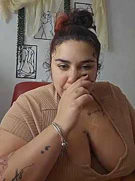 Deesse luna online show from March 16, 2026, 9:35 am