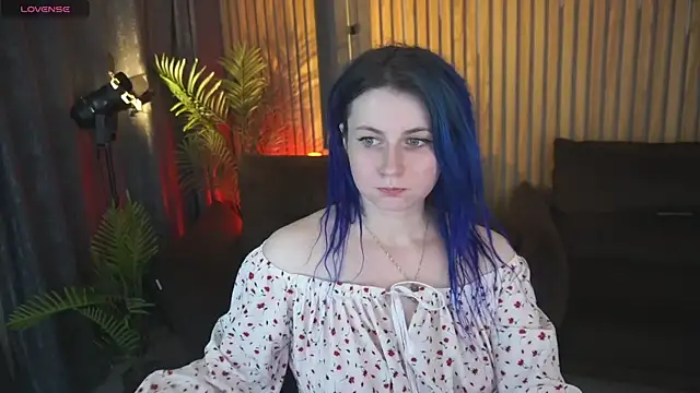 AlisaGracee online show from May 17, 2026, 12:38 pm