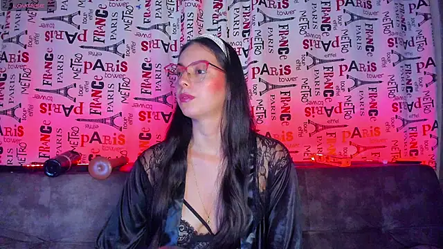 Snapshot of Ivonnybelle chatting on March 3, 2026, 3:35 am Ivonnybelle online show from March 3, 2026, 3:35 am