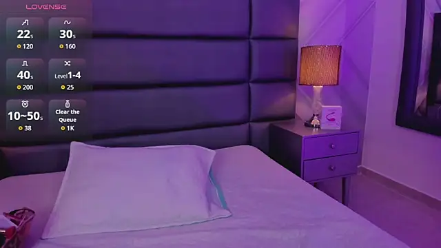 VinkSmokee online show from April 13, 2026, 8:24 pm