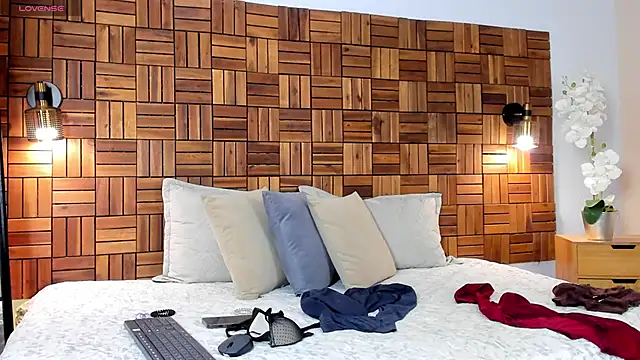 aleessiia online show from March 27, 2026, 1:34 pm