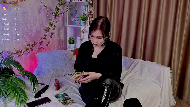 ThoraHaring online show from March 2, 2026, 4:24 am