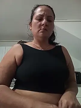 Snapshot of Mishell_Perez chatting on February 23, 2026, 7:25 pm Mishell Perez online show from February 23, 2026, 7:25 pm