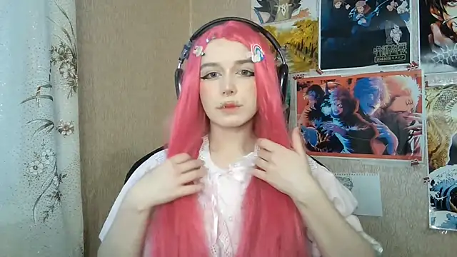 MilaTyan online show from June 14, 2026, 2:07 pm