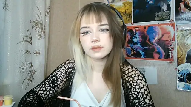 MilaTyan online show from May 25, 2026, 4:17 pm
