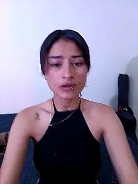 Lili  Clan online show from March 29, 2026, 3:46 pm