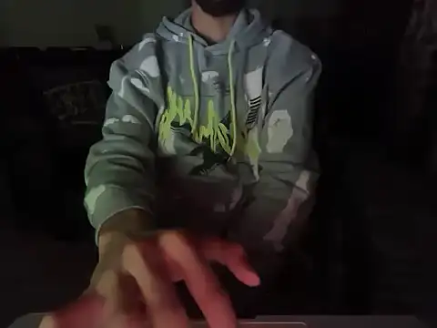 Robyne xx online show from March 4, 2026, 5:31 pm