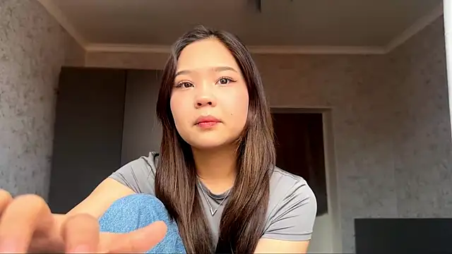 Snapshot of RegenaLandauer chatting on February 22, 2026, 7:44 am RegenaLandauer online show from February 22, 2026, 7:44 am