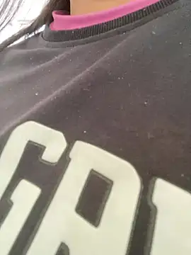 Snapshot of kendra_crow_ chatting on February 18, 2026, 5:09 pm kendra crow online show from February 18, 2026, 5:09 pm