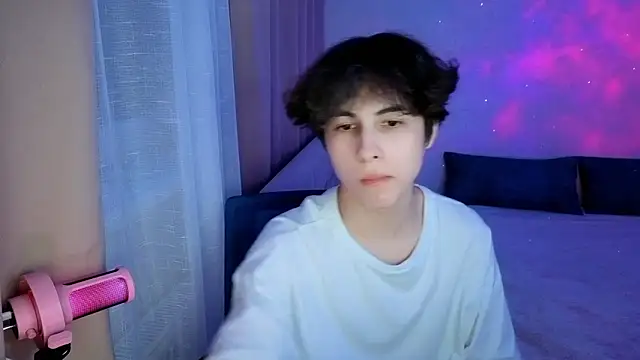  LukaHayes  online show from March 6, 2026, 5:41 pm