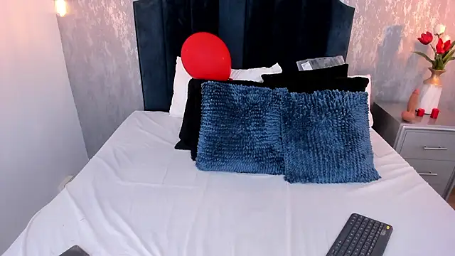 Snapshot of Janna__26 chatting on February 23, 2026, 7:36 pm Janna 26 online show from February 23, 2026, 7:36 pm