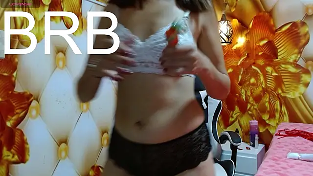 isabella barbie online show from March 2, 2026, 4:46 am