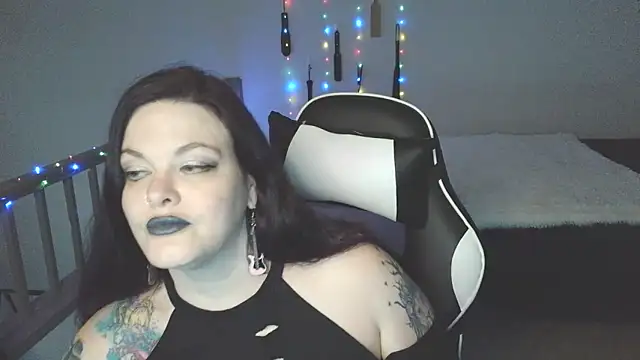 VixieNyx online show from February 26, 2026, 3:56 pm