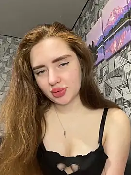 Snapshot of SofaLav chatting on February 20, 2026, 5:26 pm SofaLav online show from February 20, 2026, 5:26 pm